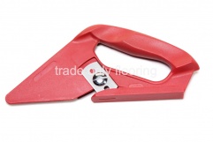 Carpet Cutter Red - Jute / Action Backs